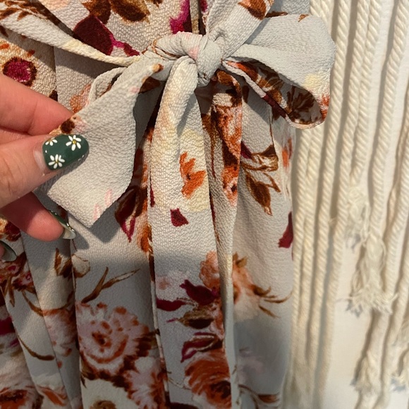 Rue21 Floral Chic Romper Size XL - Picture 4 of 5